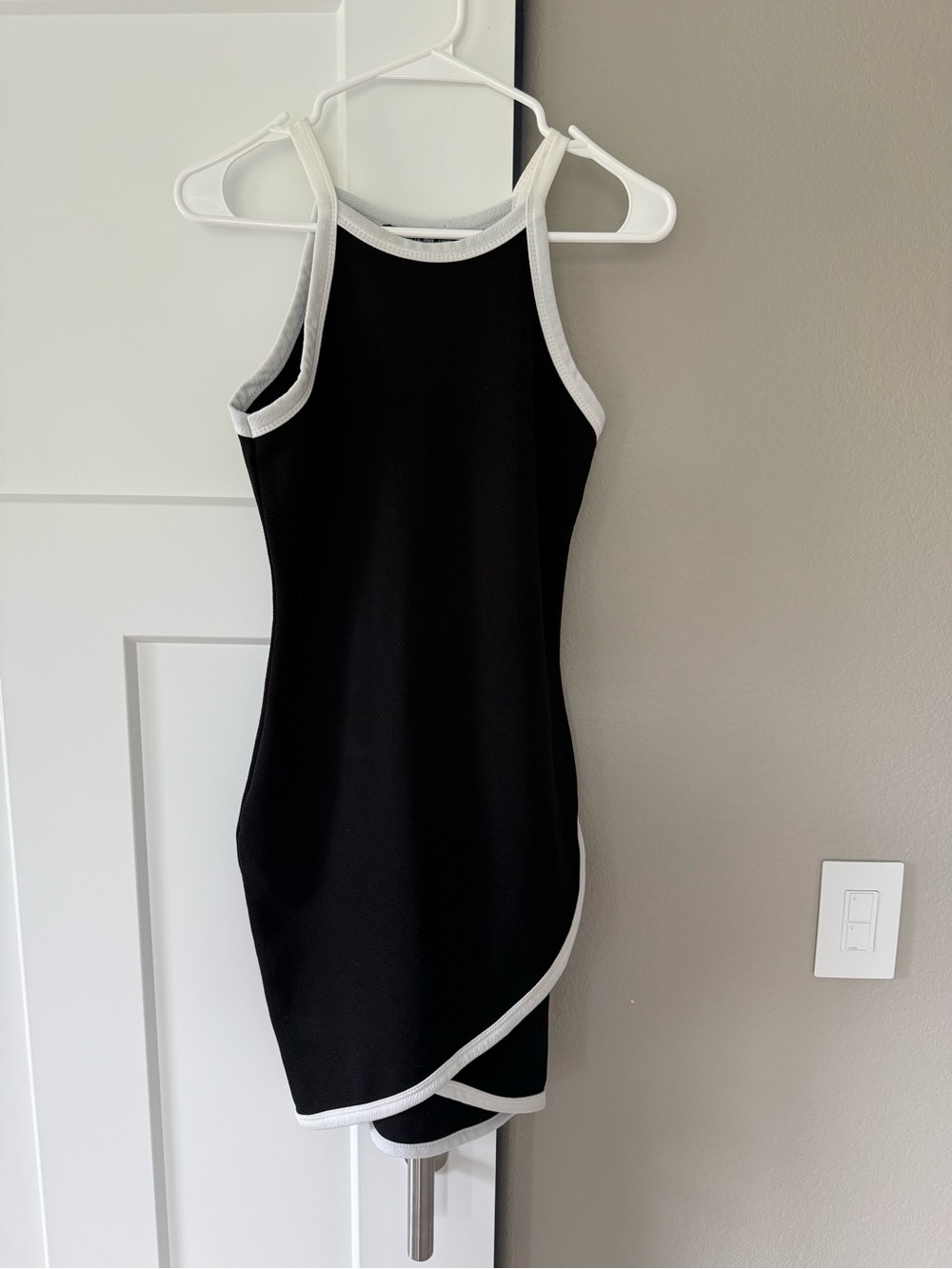 NWT Boohoo Night Black and White Tank Dress